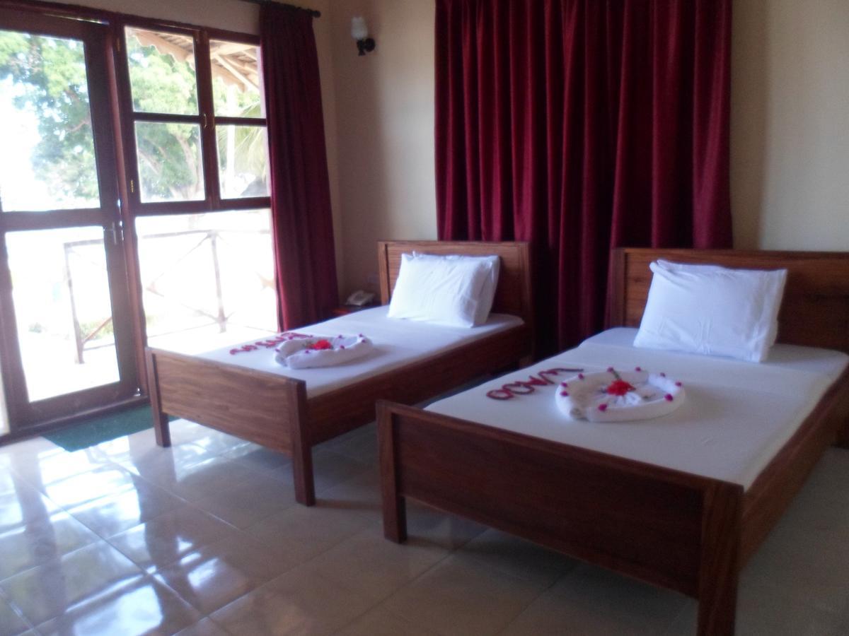 Amaan Ocean Hotel Kihinani Bububu Eksteriør bilde