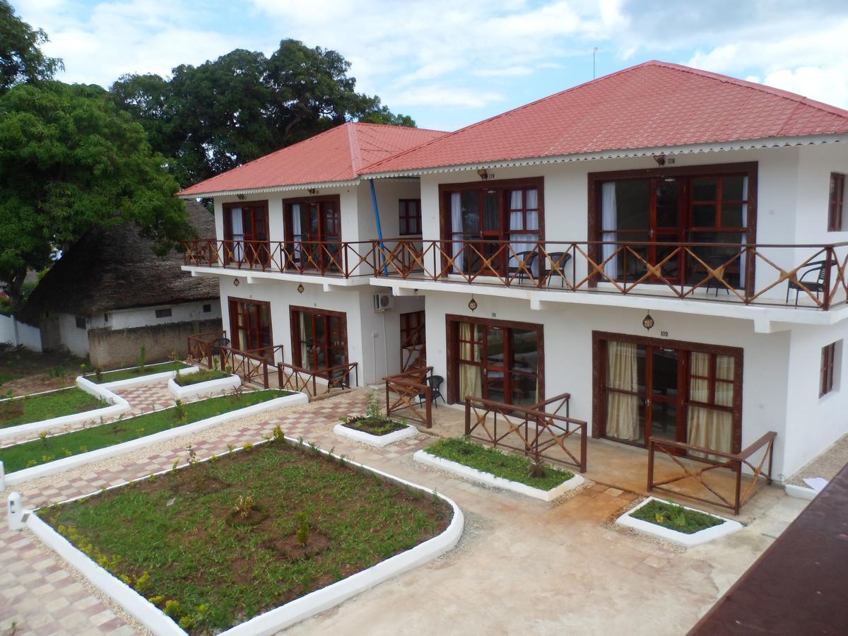 Amaan Ocean Hotel Kihinani Bububu Eksteriør bilde